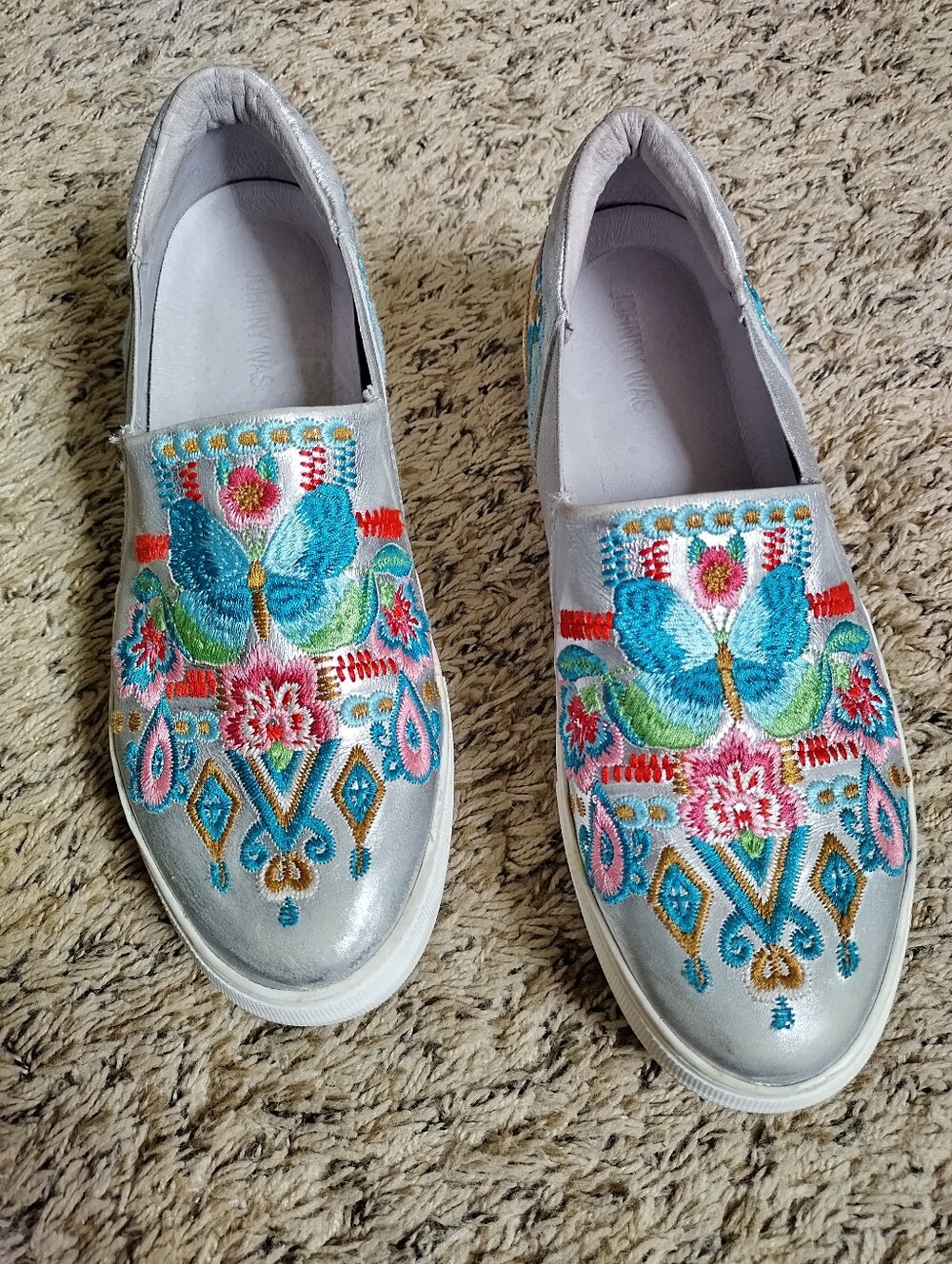 Johnny Was Butterfly Embroidered Boho Silver Metallic Sneaker Boat Loafer Sz 10